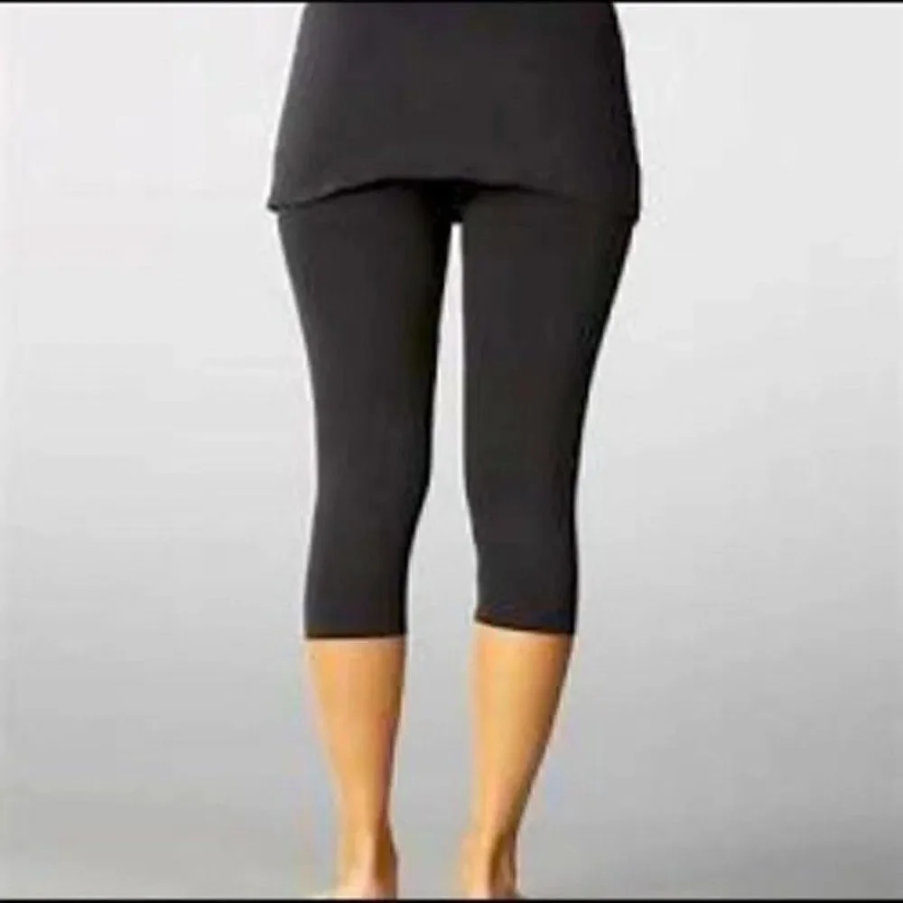 Athleta Black Skirted leggings capri XS BoxF
